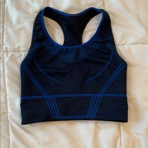 Seamless long Nike bra